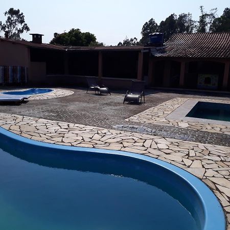 Вилла Sitio Lirio Do Vale- Munhoz, Mg Экстерьер фото
